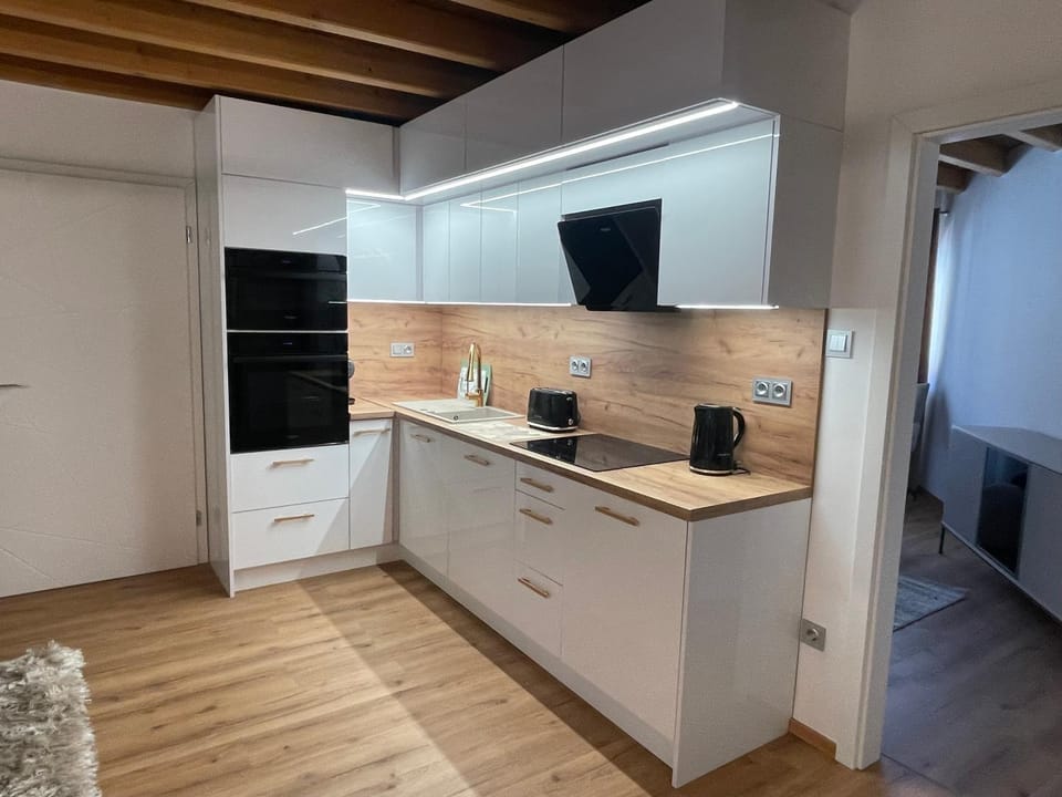 Prémium 4 szobás apartman erkéllyel, parkolóval Apartment in Hungary