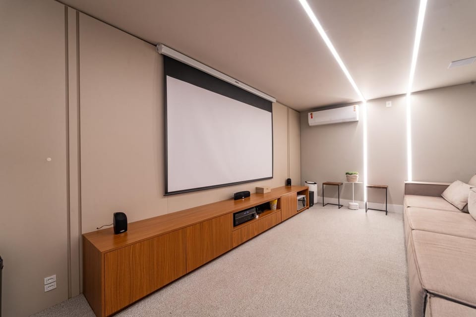 TV and multimedia, Living room