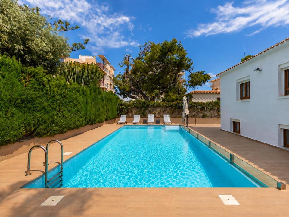 Pool view, Swimming pool