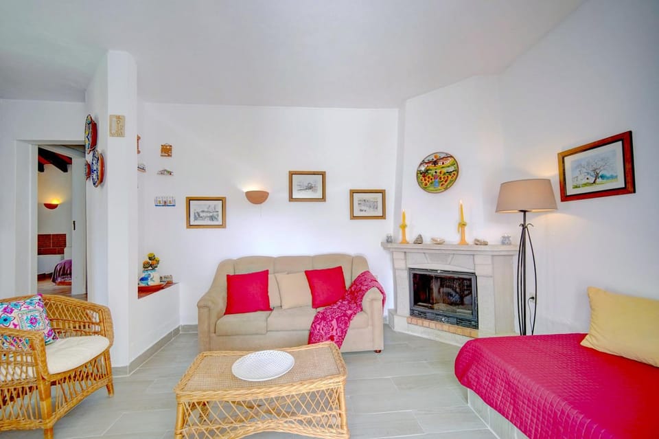 Living room, Seating area, flat iron