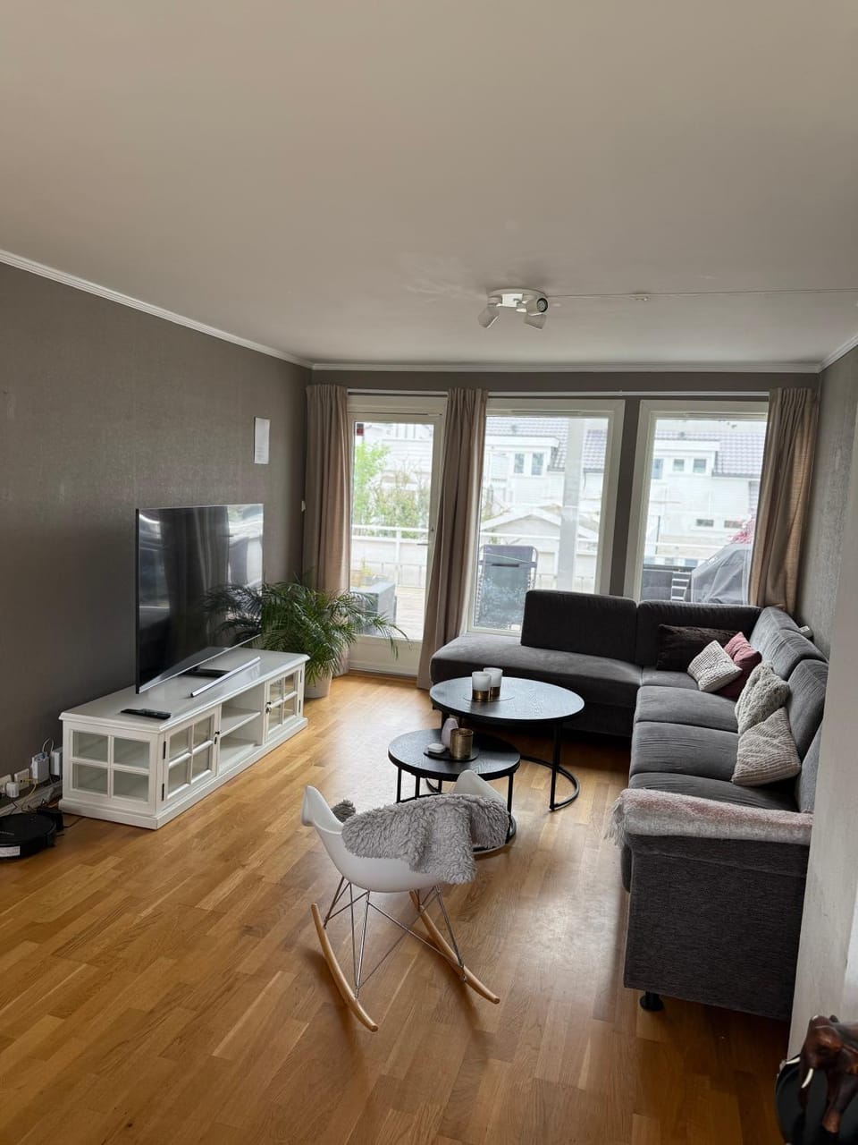 Communal lounge/ TV room, Living room