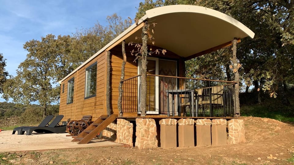 Property building, Garden view