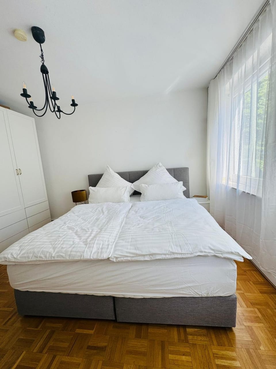 Bedroom, wardrobe