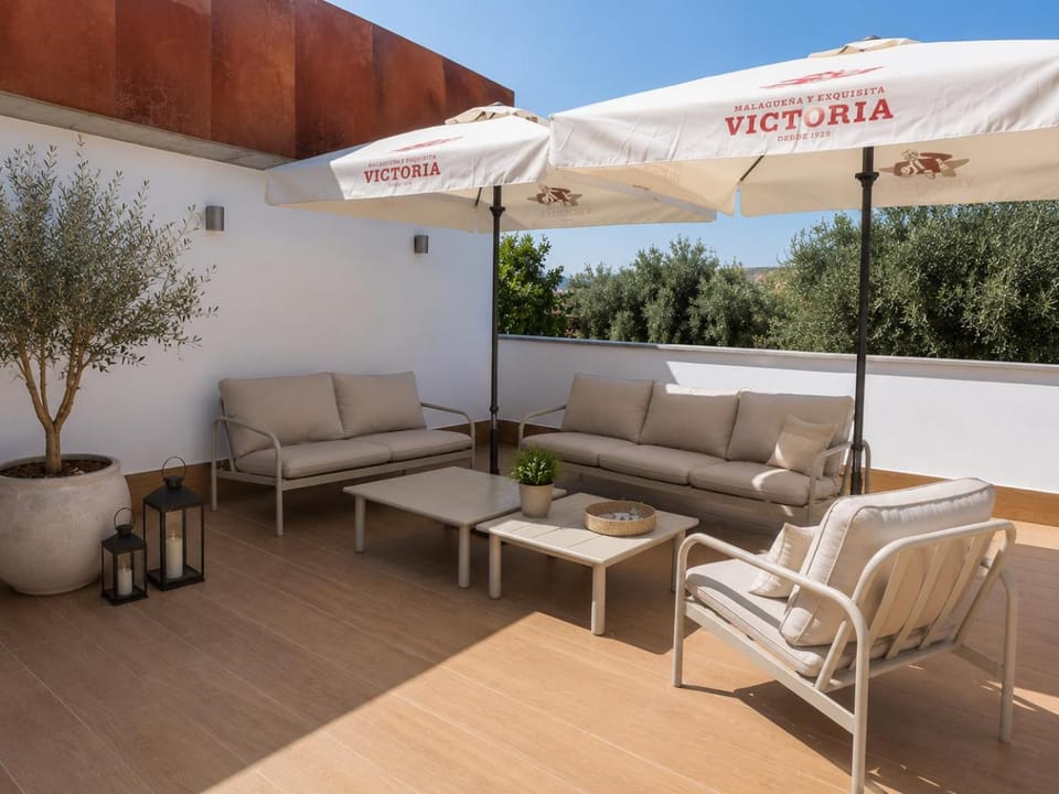 Patio, Balcony/Terrace