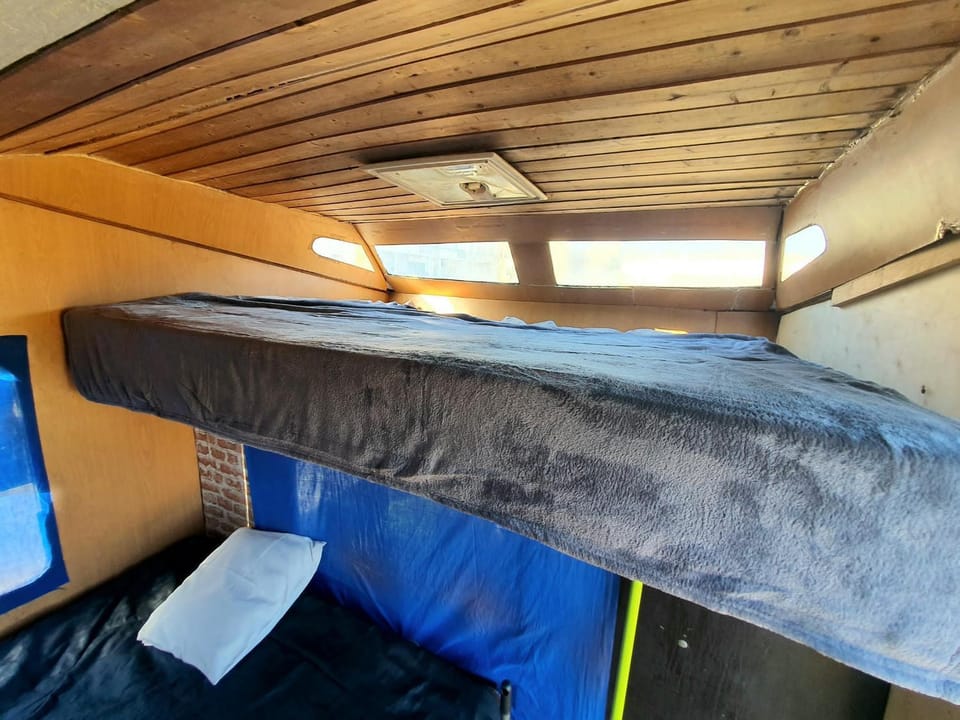 Private Motorhome with Two Full Size Beds Campground/ 
RV Resort in Alvor