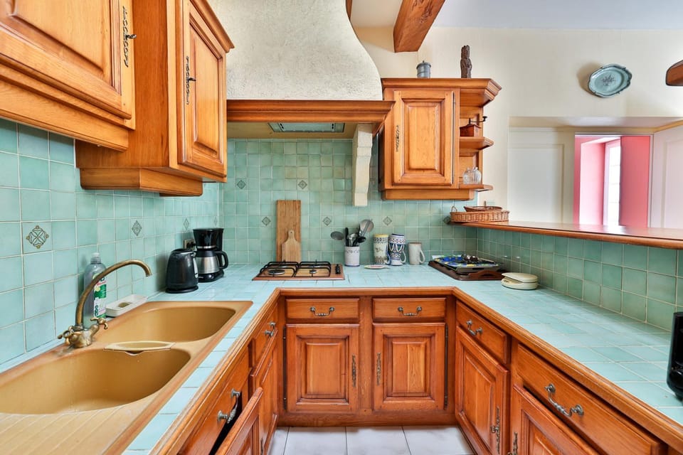Coffee/tea facilities, toaster, kitchen