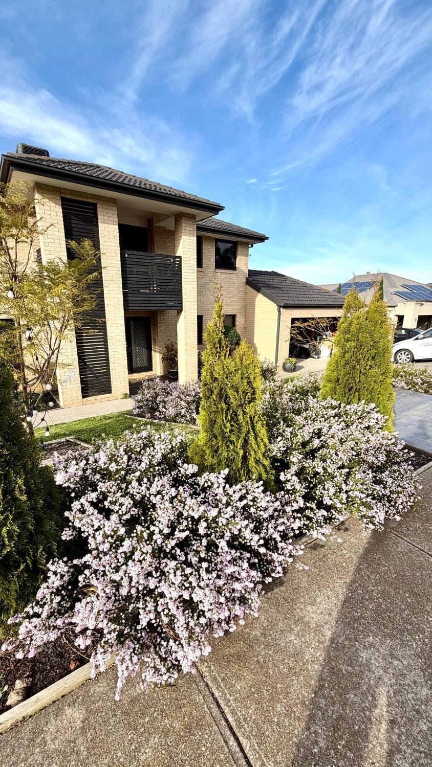 Emu Lodge Spacious 6BR Hilltop Retreat House in Diggers Rest