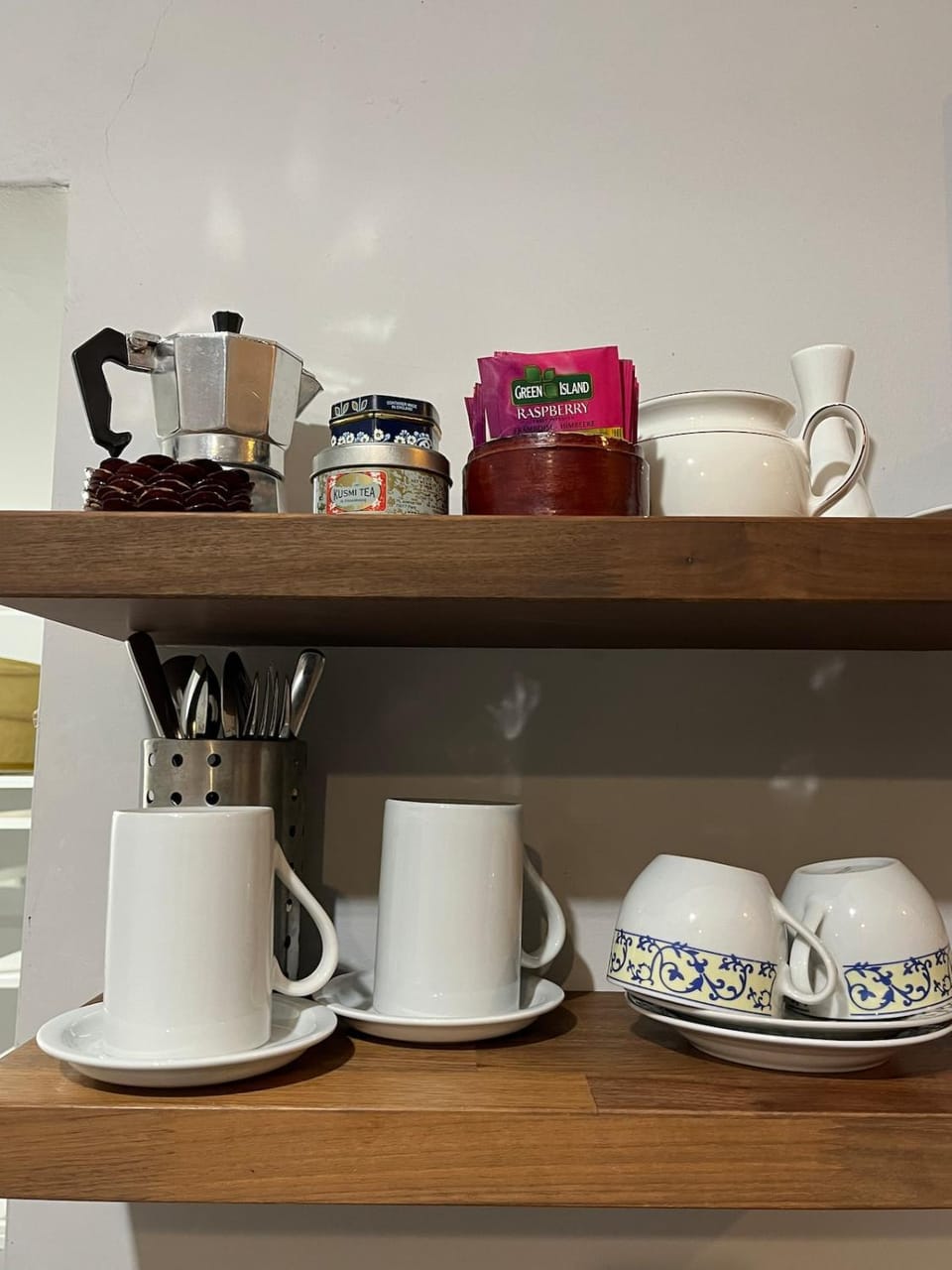 Coffee/tea facilities