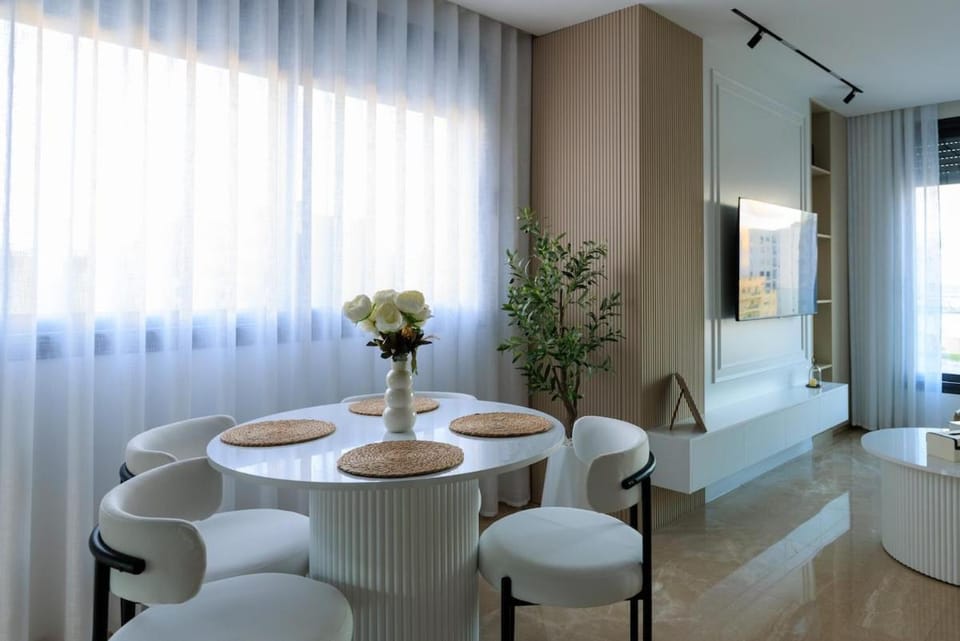Modern Luxury Apartment with Panoramic Sea Views Apartment in Tangier