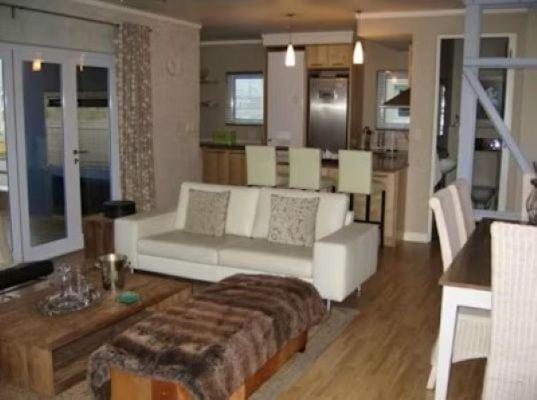 Dry Mill on Thesen Island - T13 House in Knysna