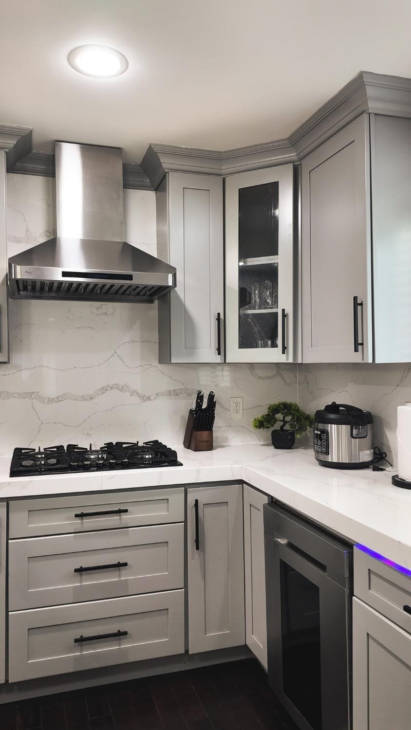 Stylish Home minutes From NYC Apartment in North Bergen