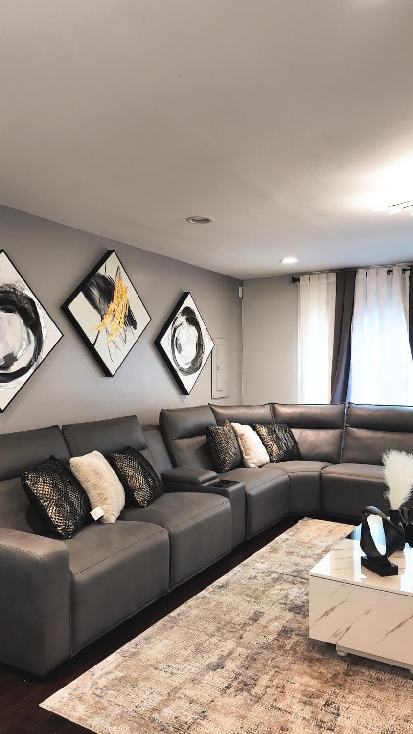 Stylish Home minutes From NYC Apartment in North Bergen