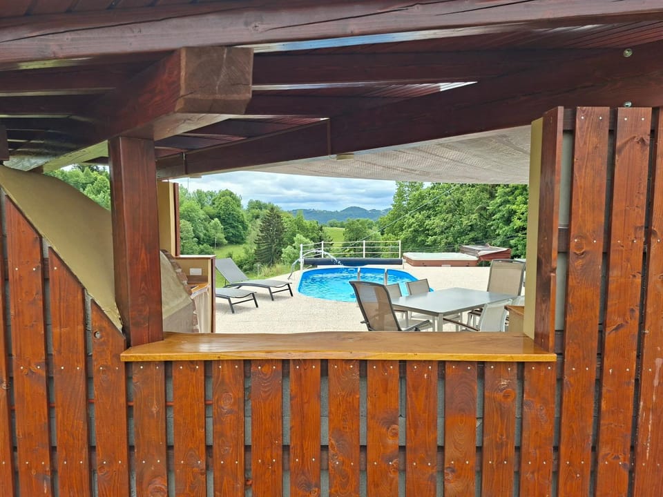 Pool view, Swimming pool