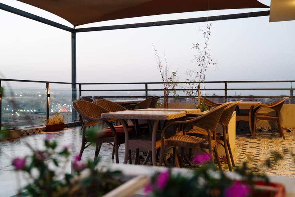 Legendpyramids inn Hostel Hotel in Egypt