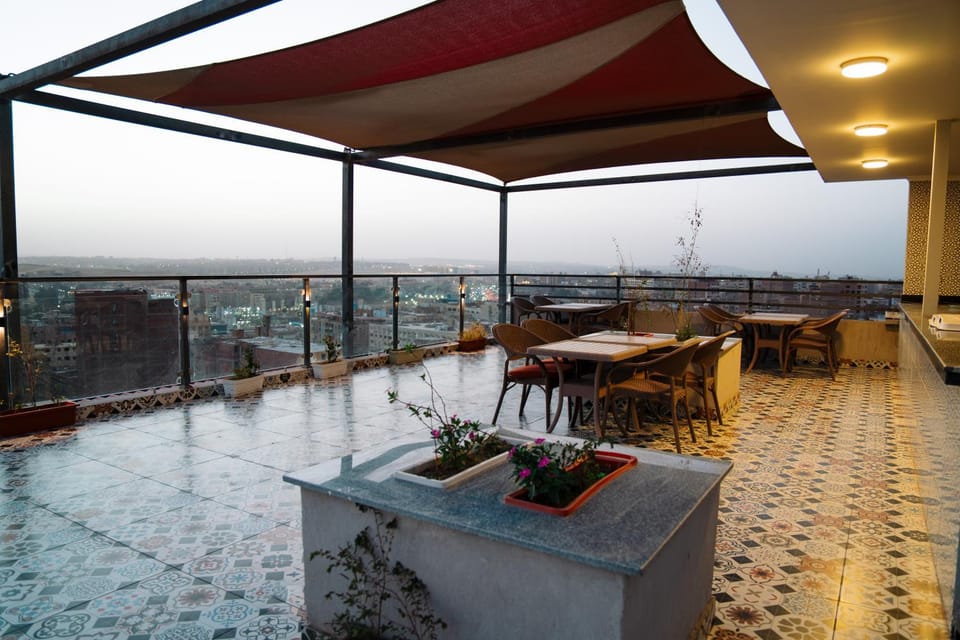 Legendpyramids inn Hostel Hotel in Egypt