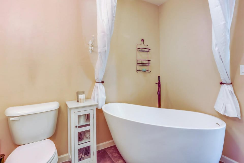 Toilet, Bathroom, Bath, furniture