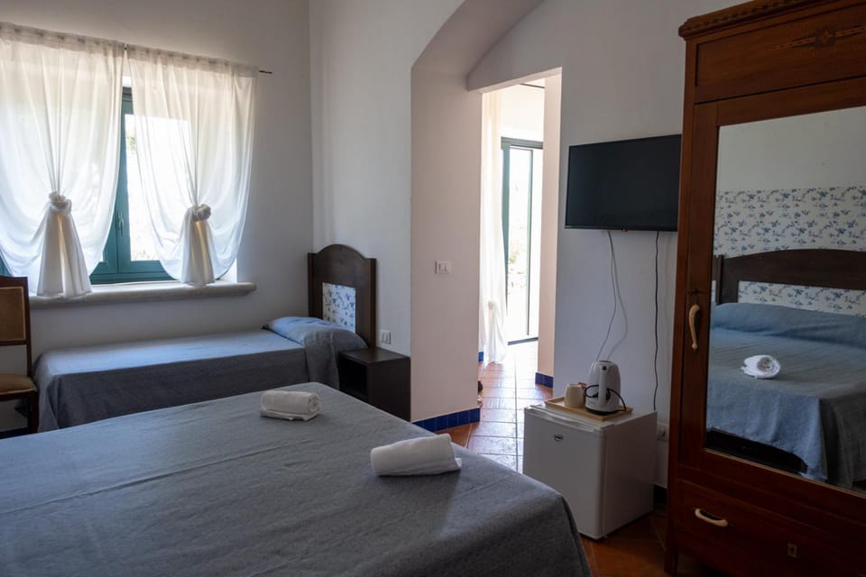 Al Palmento Country Hotel Bed and Breakfast in Syracuse