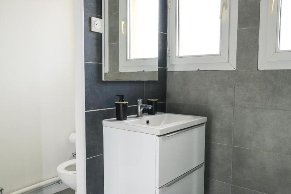 Riverside Apartments Apartment in Chelles