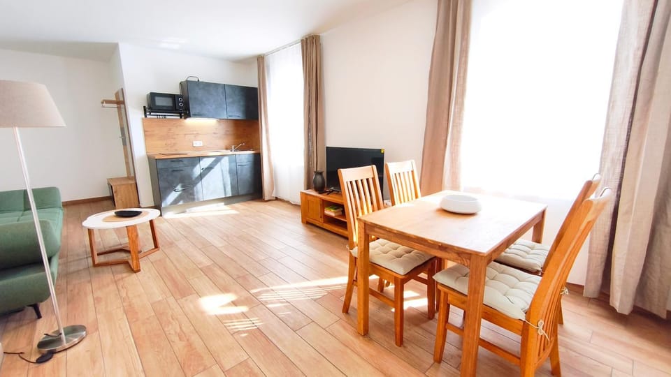 Kitchen or kitchenette, Living room, Dining area, kitchen