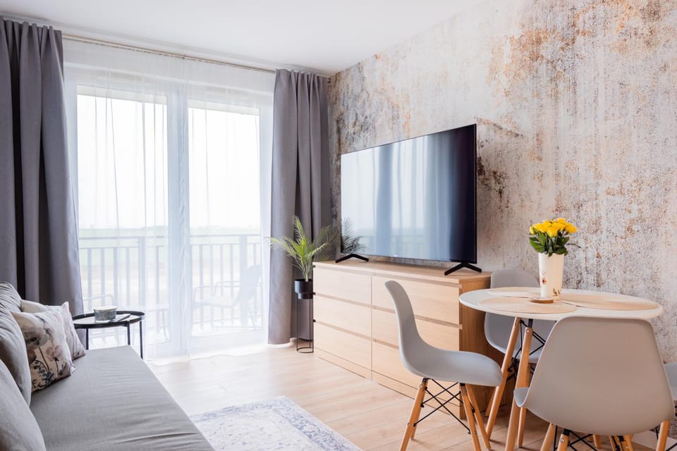 TV and multimedia, Living room, Dining area