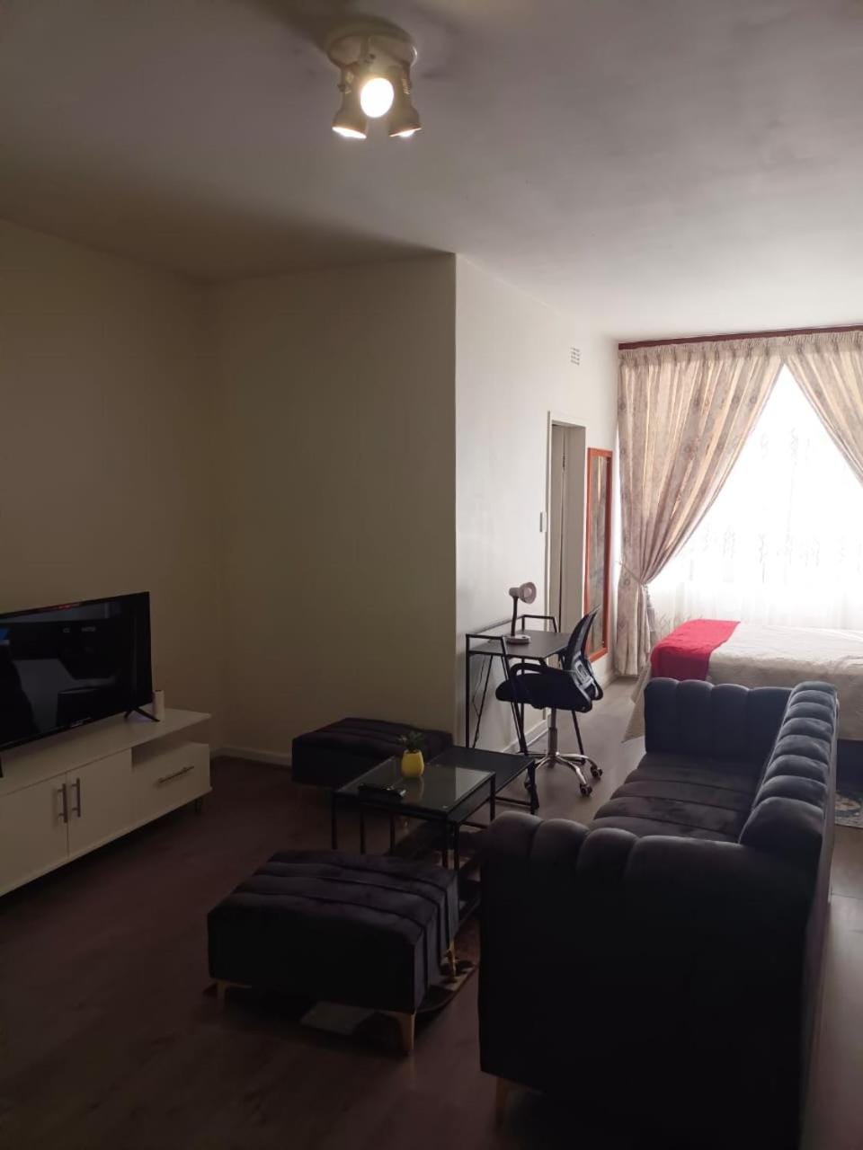 Chill out at 209 Apartment in Sandton