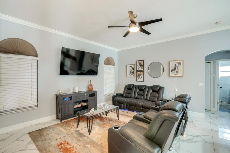 Games, Outdoor Kitchen: Port St Lucie Family Home House in Port Saint Lucie