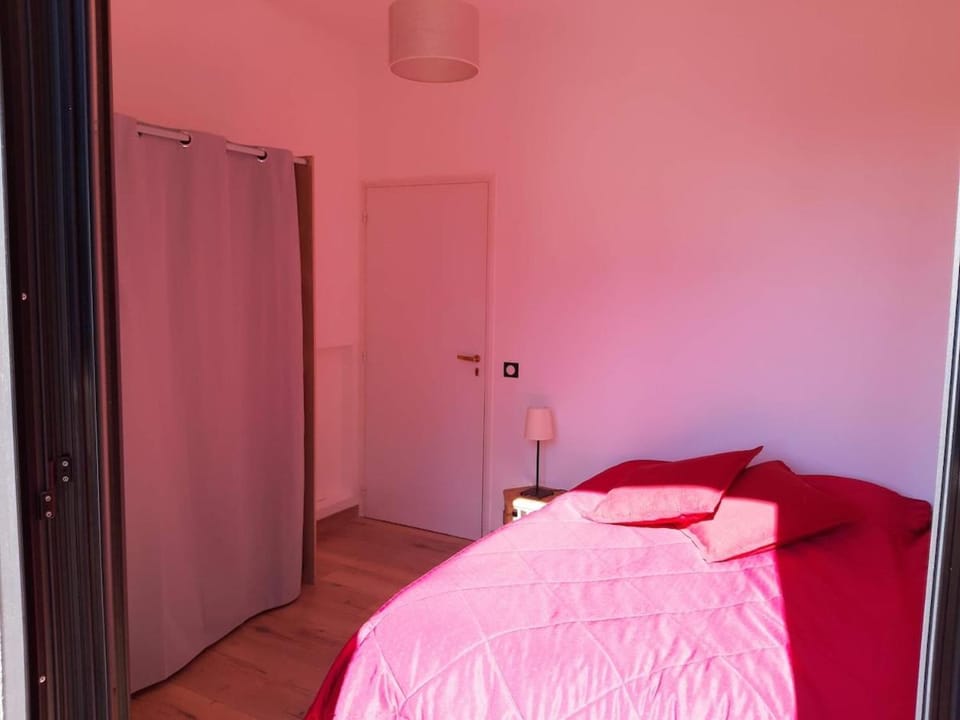 Charming 2-room in quiet Provencal villa Apartment in Valbonne