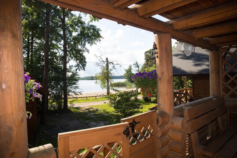 Patio, View (from property/room), Balcony/Terrace, Seating area, Lake view