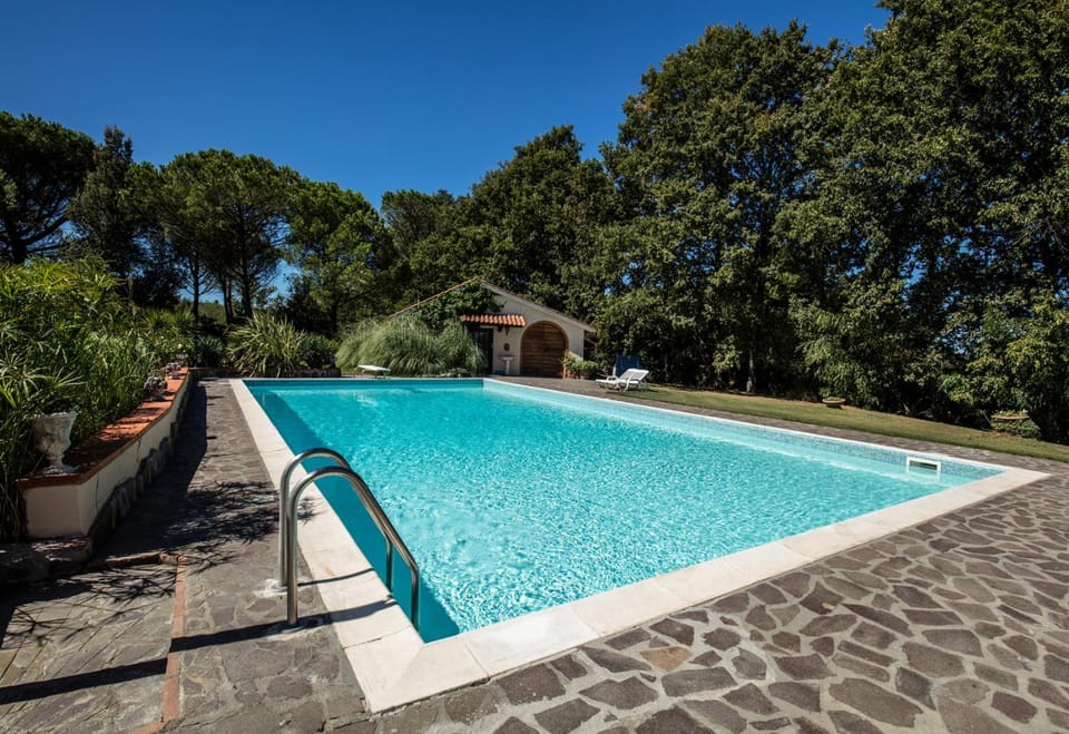 Swimming pool, Swimming pool