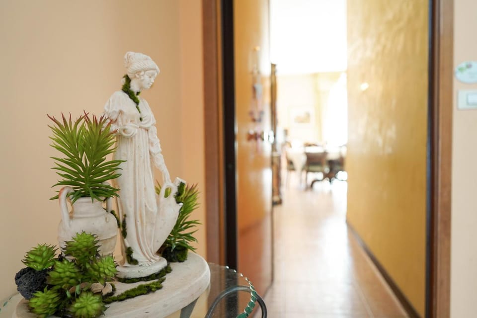 Decorative detail