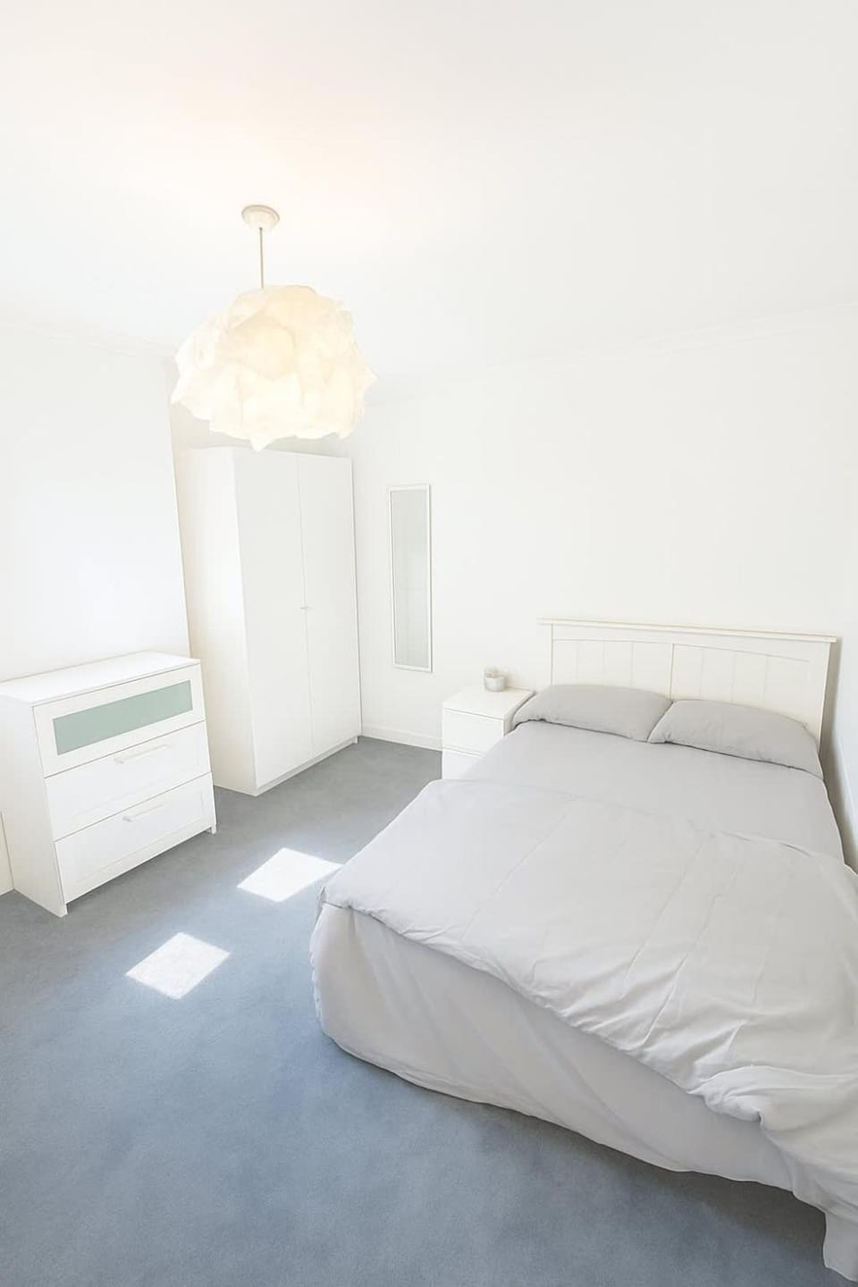Spacious 4 Bedroom Home in Bath with Free Parking House in Bath