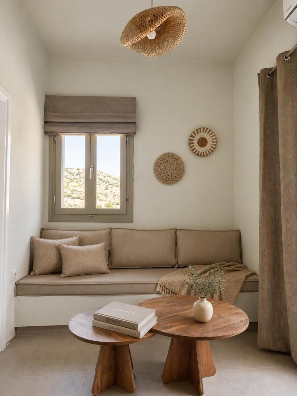 Thyme Timeless Stay Bed and Breakfast in Milos