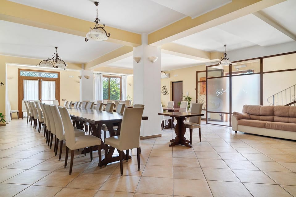 Property building, Living room