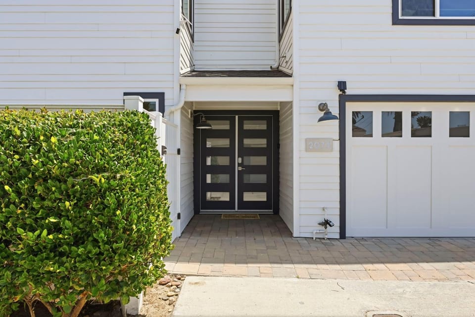 2073 Coast Blvd House in Del Mar