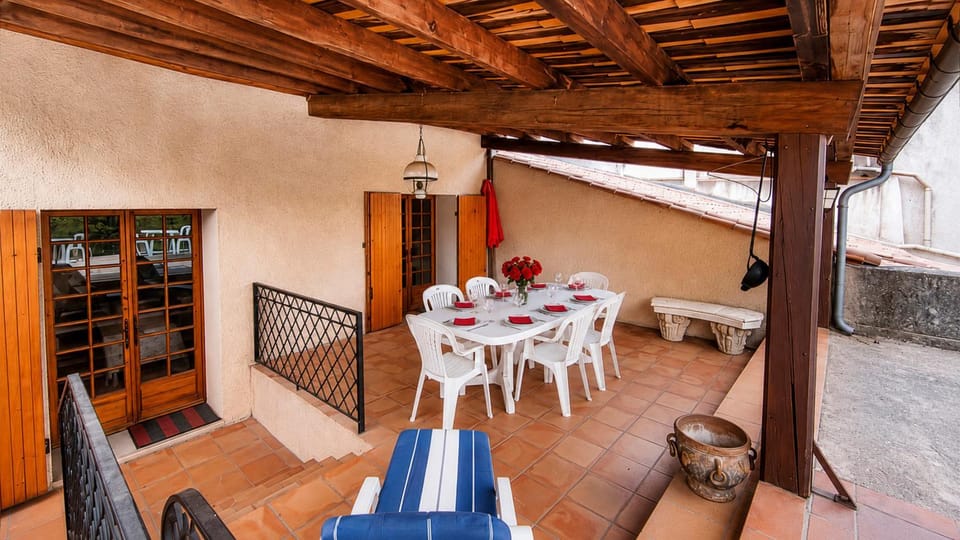 Balcony/Terrace, Dining area