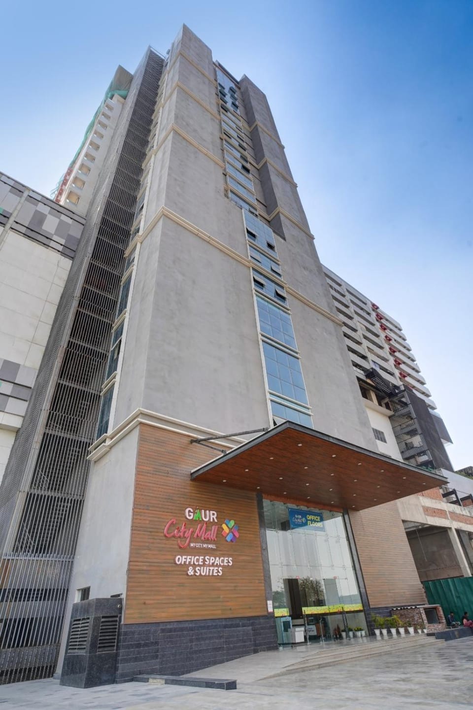 Tulip Stay WD City View Apartment in Noida