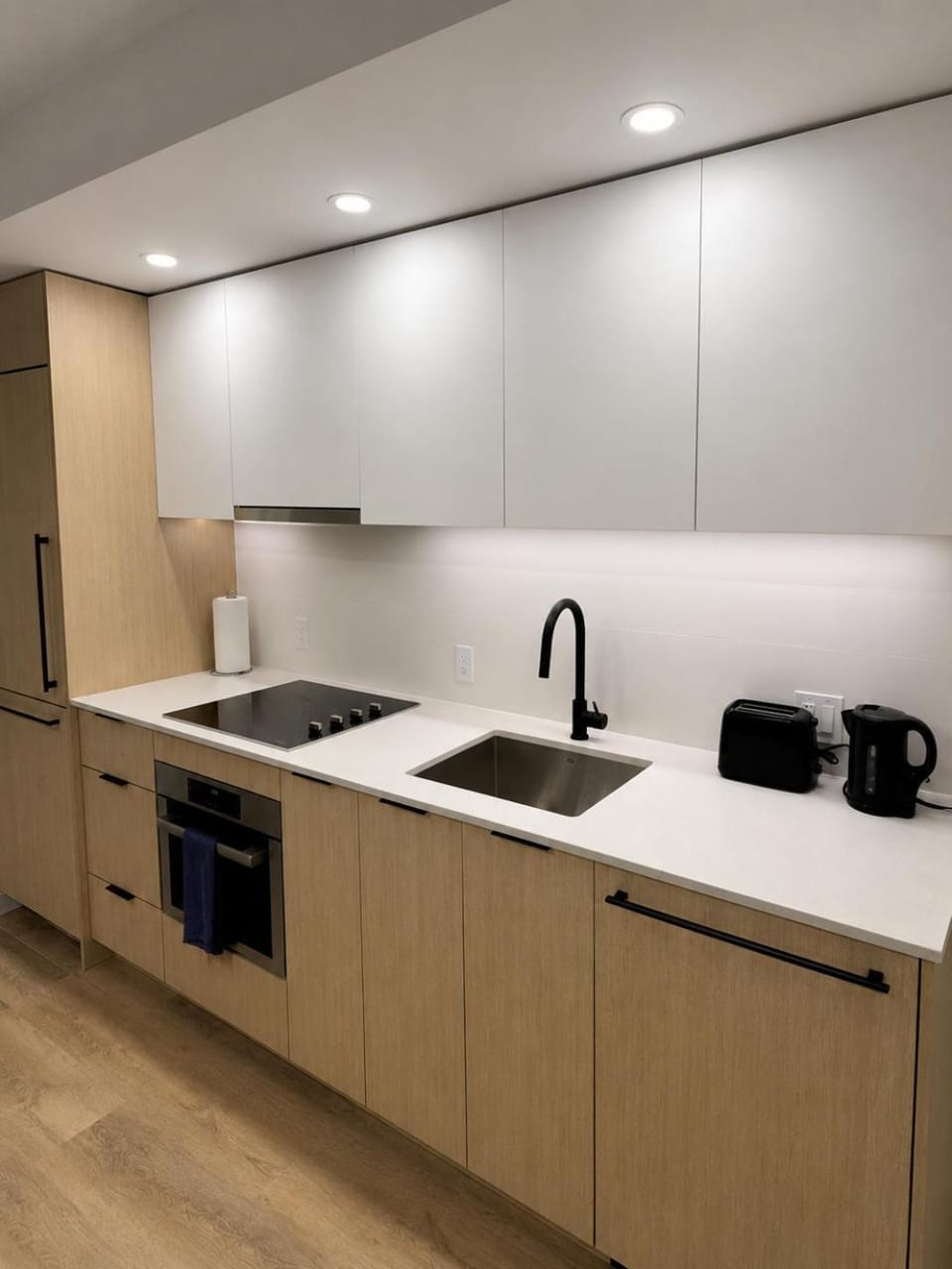 Breakfast, dishwasher, microwave, kitchen