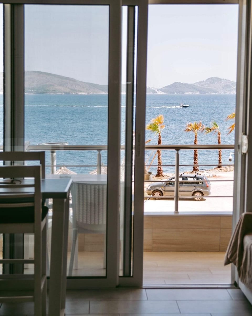 Blue by the Reef Apartment in Sarandë