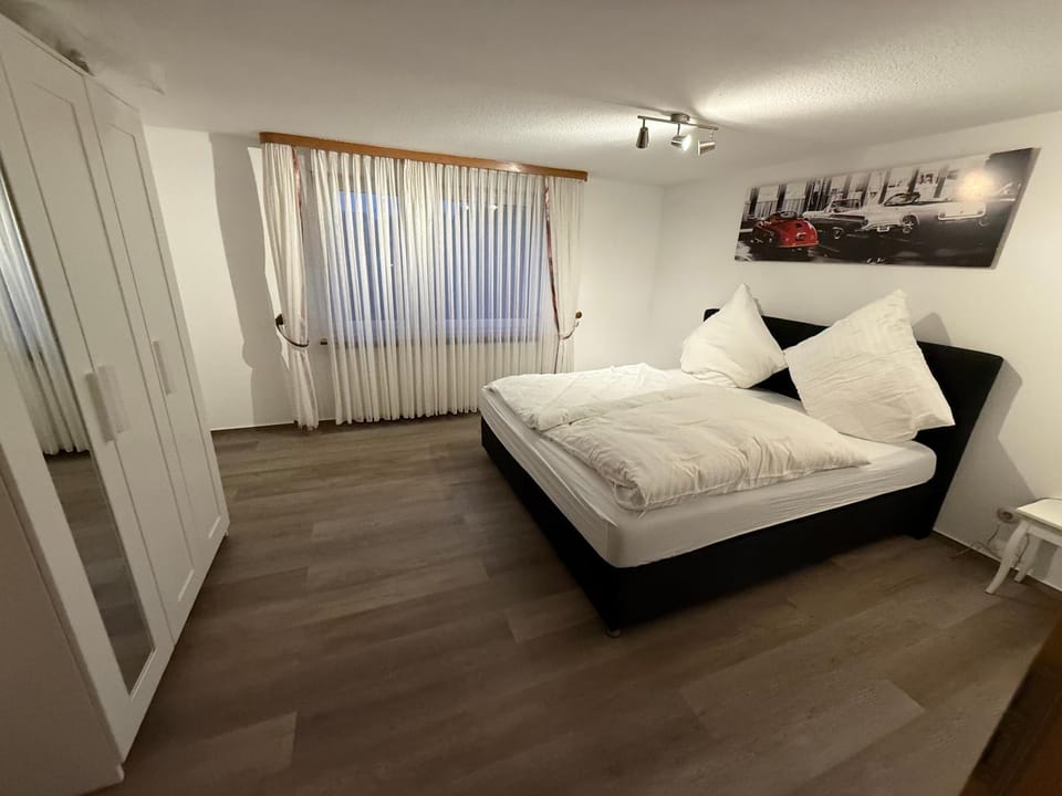 Seibel's SUITES - Wilnsdorf - Mit Terrasse und Carport Apartment in Siegen
