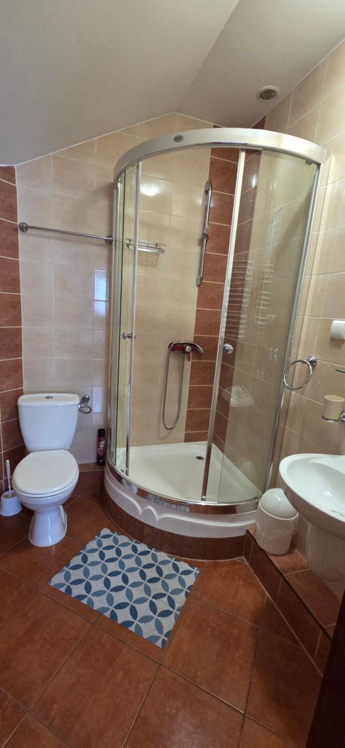 Kapitan Hook Bed and Breakfast in West Pomeranian Voivodeship, Poland