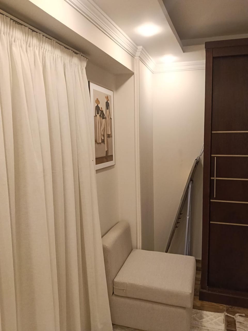 استوديو للايجار رمزا للاستقلاليه والفخامه في 7 شارع انس بن مالك تفرعاتشارعشهاب المهندسين Apartment in Egypt