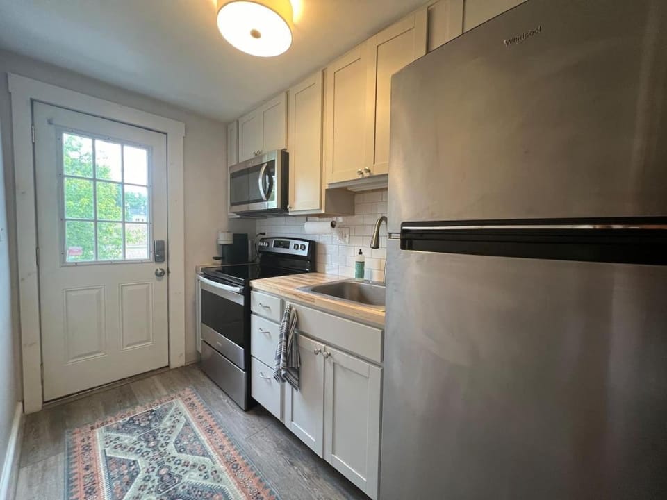 Inn on Willard Apartment in South Portland