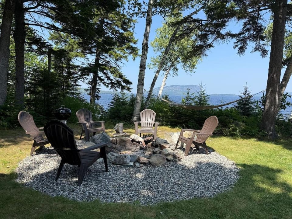 Deer Lodge House in Moosehead Lake