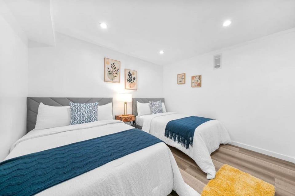 Private 1 bedroom home close to Korean Town and Patio House in Los Angeles