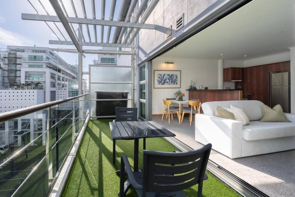 Shed 28 Ferry Terminal Apartment Apartment in Auckland