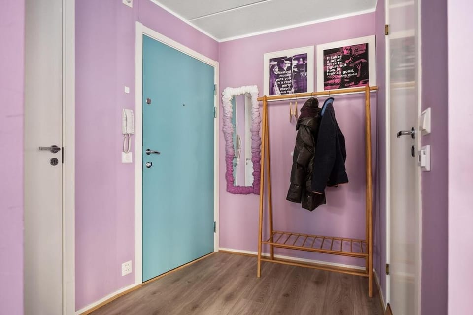The Cozy Violet Hideaway Apartment in Oslo