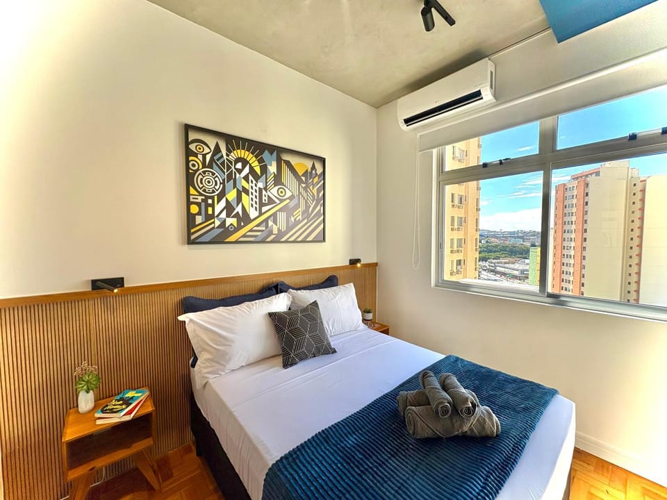 Bed, Photo of the whole room, Bedroom, towels, air conditioner