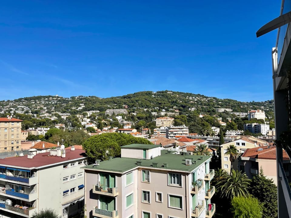 Property building, Day, Natural landscape, City view, Mountain view