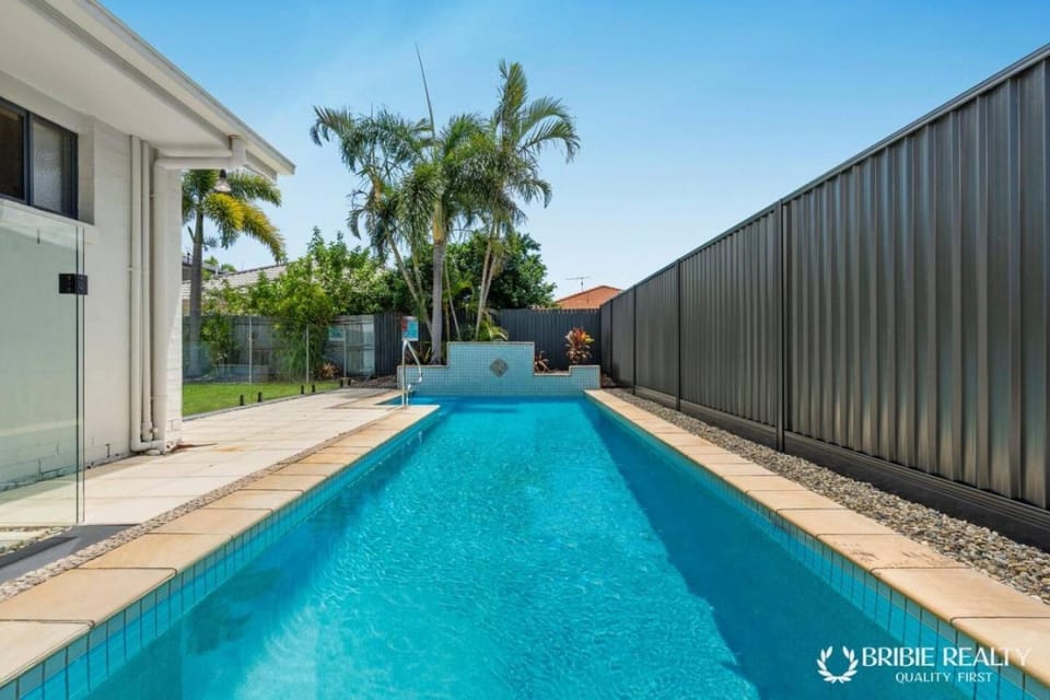Pool view, Swimming pool, Swimming pool