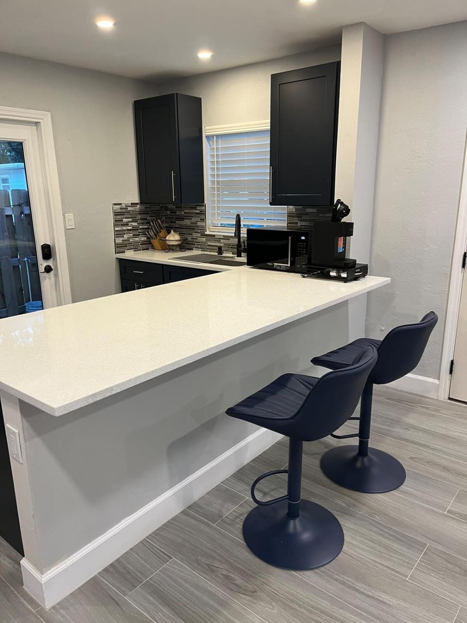 Newly Renovated Coastal Oasis by Madeira Beach Apartment in Bay Pines